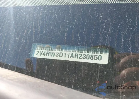 2010 Volkswagen Routan Se z USA, uszkodzony, nr VIN 2V4RW3D11AR230850